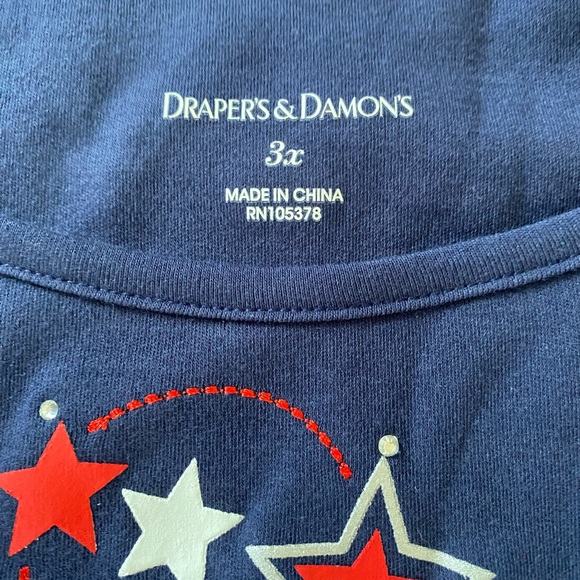 New, Never Worn Knit Shirt by Draper's & Damon's - Picture 4 of 5